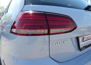 Volkswagen Golf 10