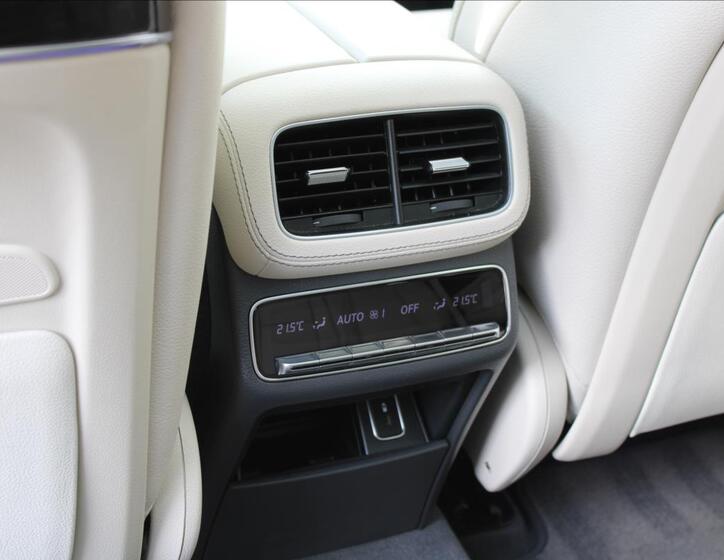 Mercedes-Benz GLS 37