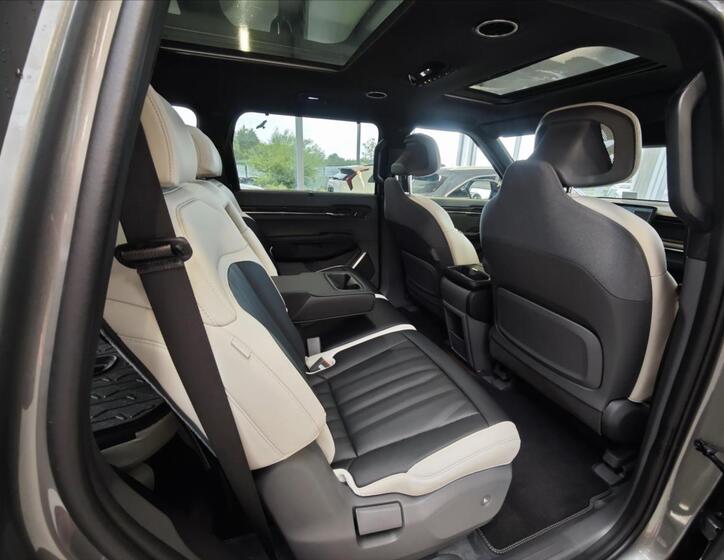 KIA EV9 16