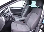 Volkswagen Passat 12
