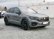 Volkswagen Touareg 2
