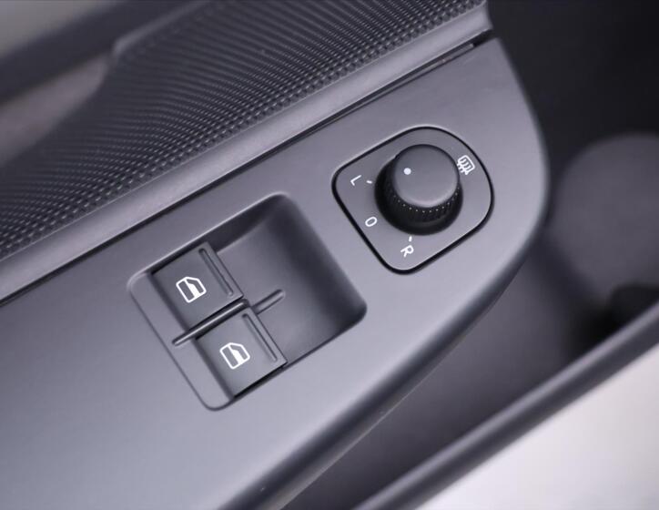 Volkswagen Golf 15