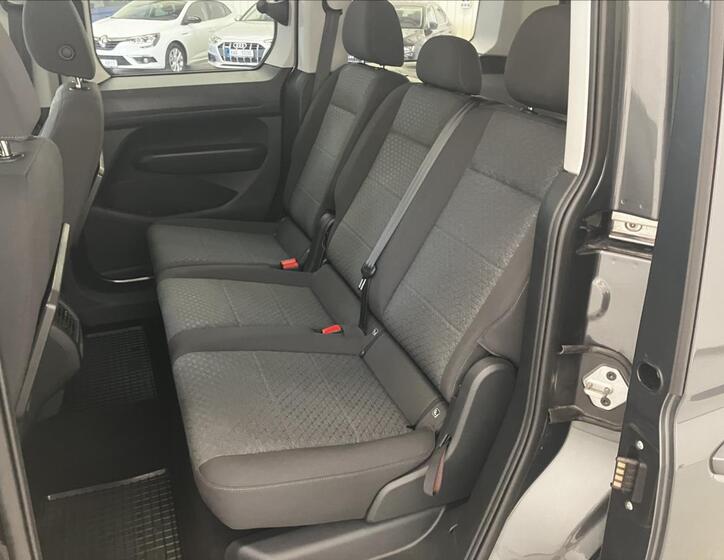 Ford Tourneo Connect 22
