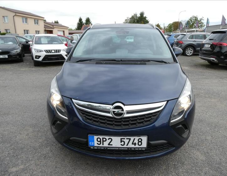 Opel Zafira 2