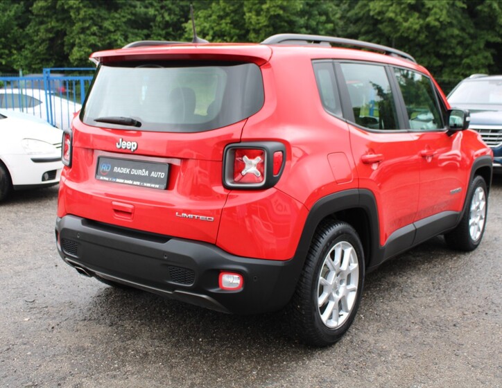 Jeep Renegade 5
