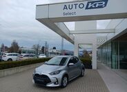 Toyota Yaris 1