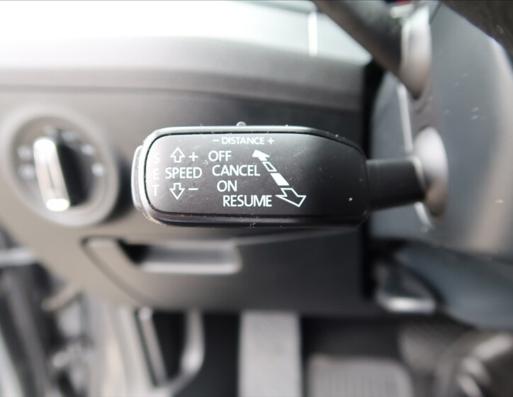 Škoda Superb 16