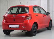 Toyota Yaris 5