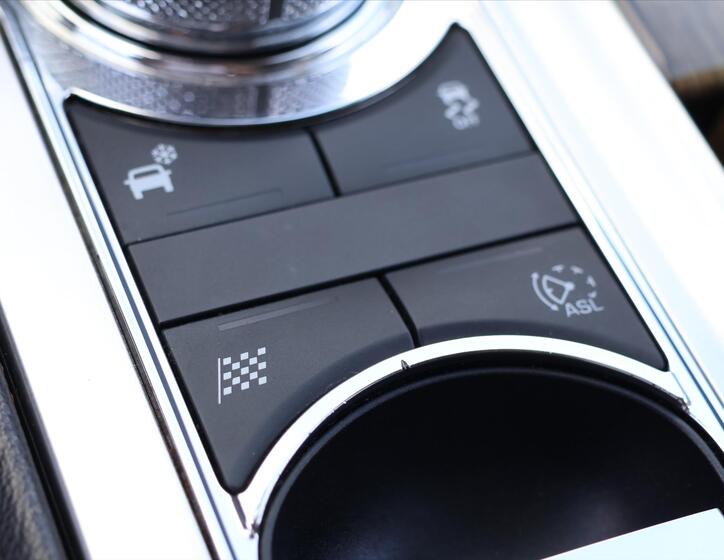 Jaguar XF 32