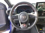 Toyota Yaris 16