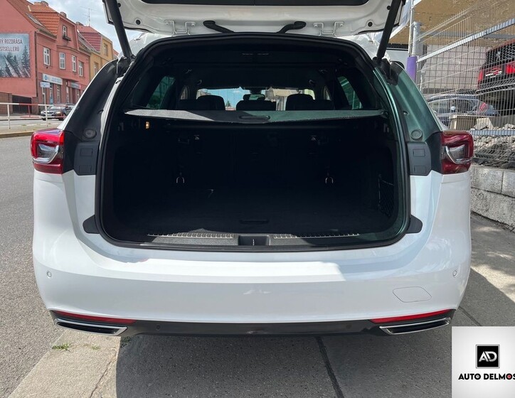 Opel Insignia 62