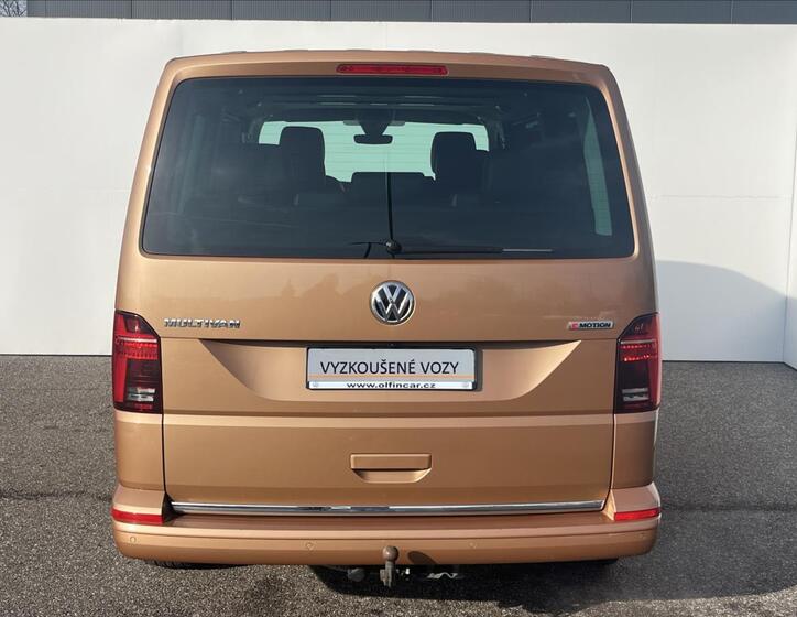 Volkswagen Multivan 8