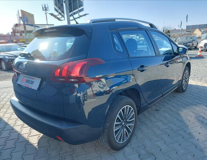 Peugeot 2008 10