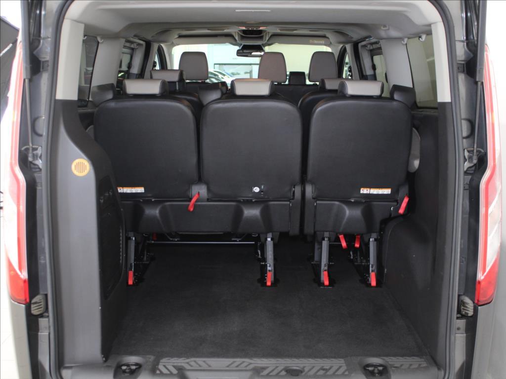 Ford Tourneo Custom 28
