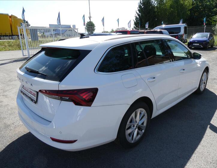 Škoda Octavia 9