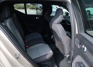 Volvo XC40 11