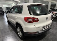 Volkswagen Tiguan 4