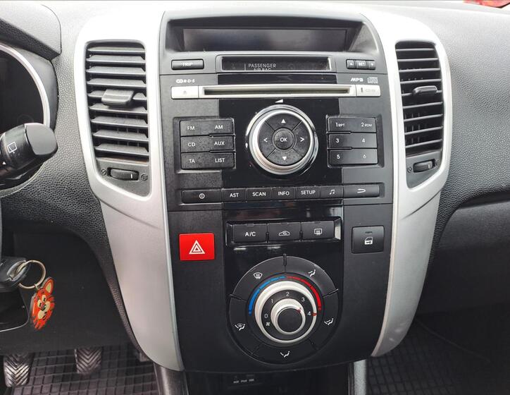 KIA Venga 12
