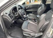 Jeep Compass 10
