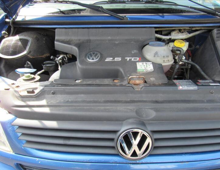Volkswagen Caravelle 28