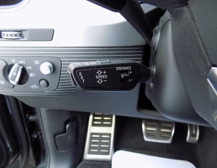 Audi SQ7 26