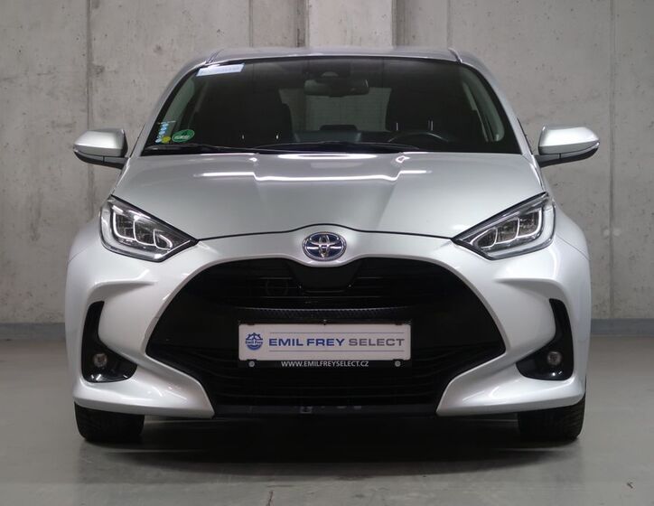 Toyota Yaris 2