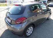 Peugeot 208 9