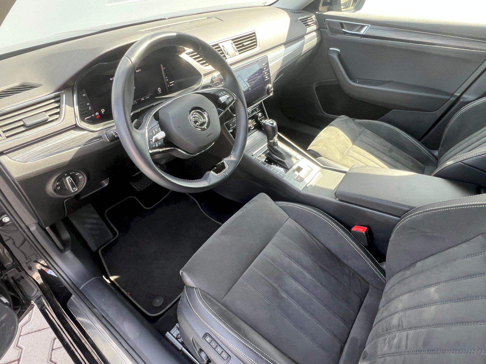 Škoda Superb