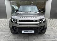 Land Rover Defender 33