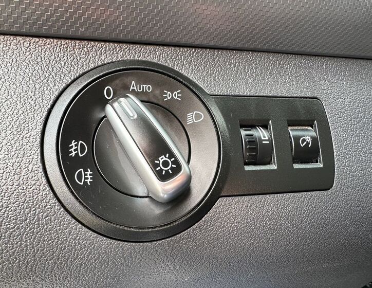 Volkswagen Caddy 16