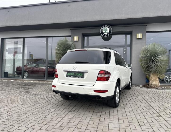 Mercedes-Benz Třídy M 5