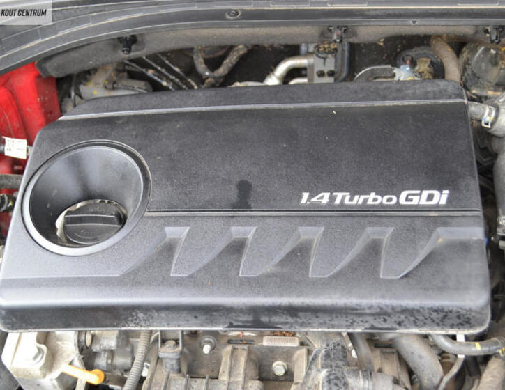 Hyundai i30 37
