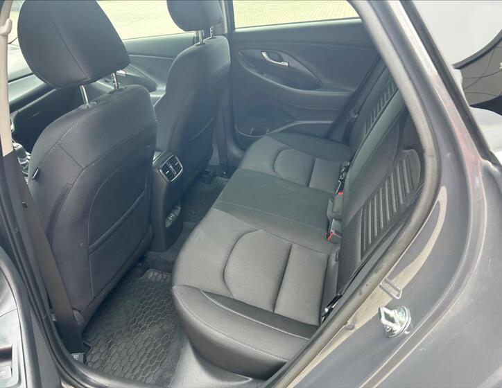 Hyundai i30 9