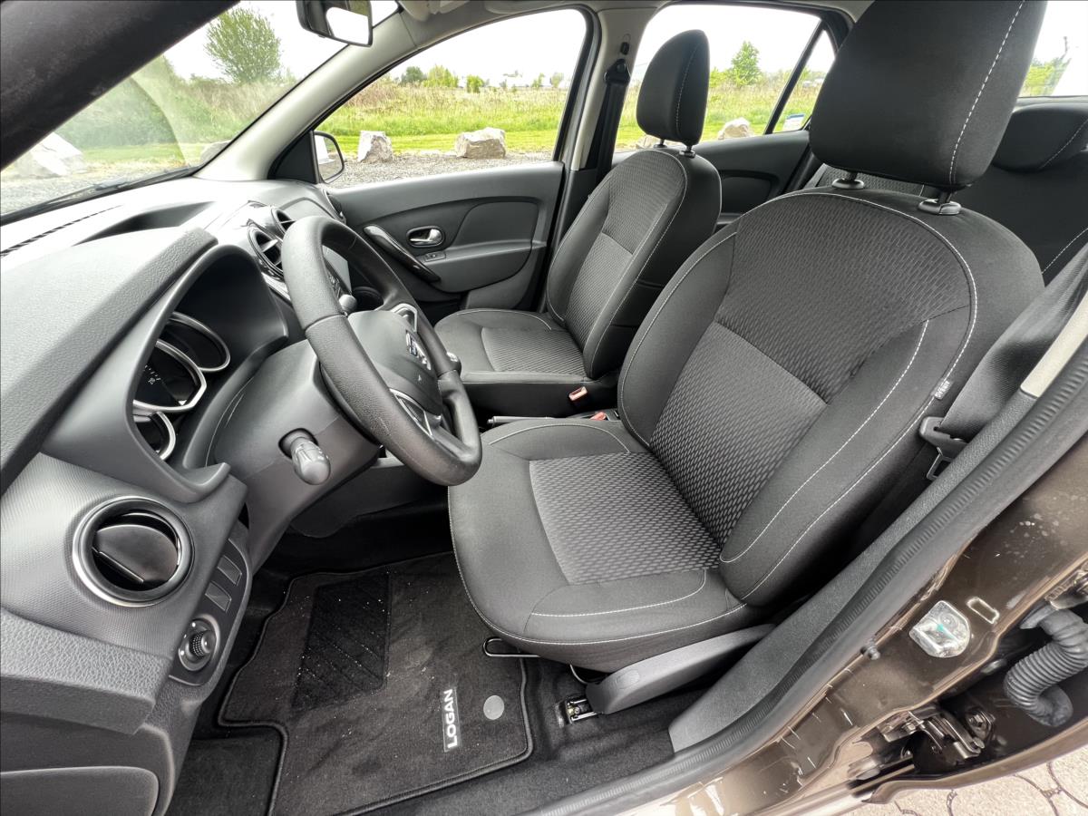 Dacia Logan