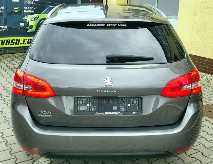 Peugeot 308 8