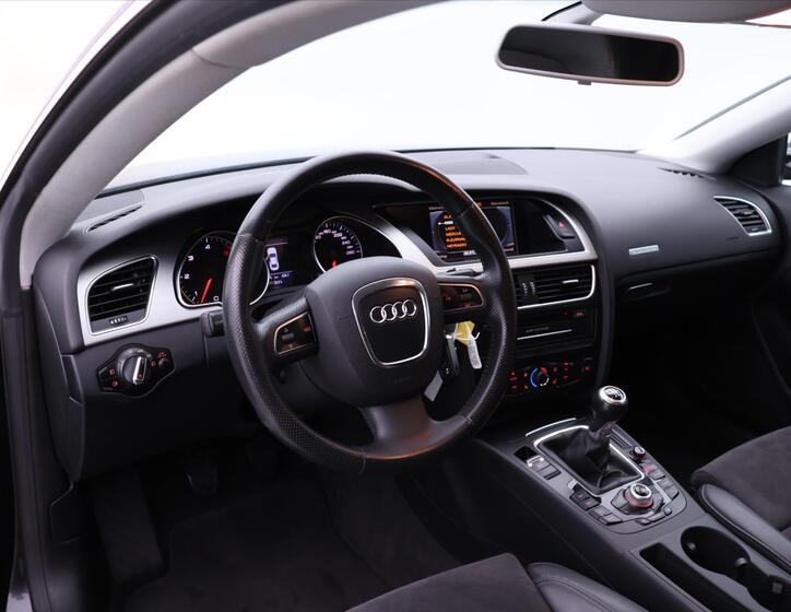 Audi A5 25