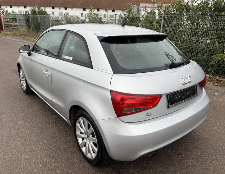 Audi A1 8