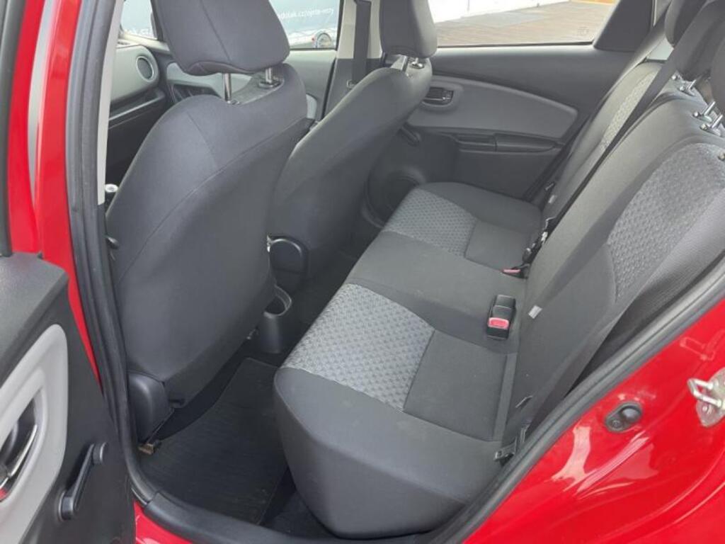 Toyota Yaris 11