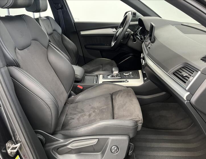 Audi Q5 24