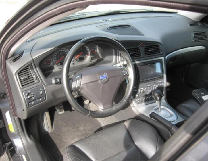 Volvo S60 11
