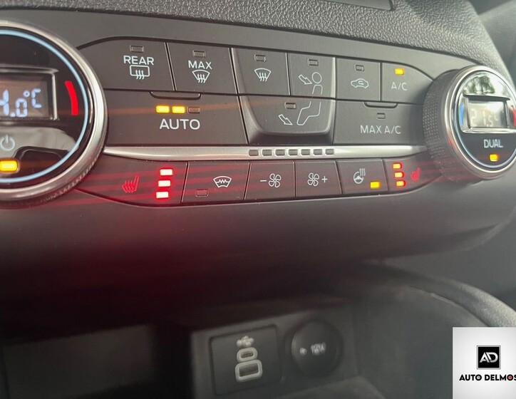 Ford Kuga 46