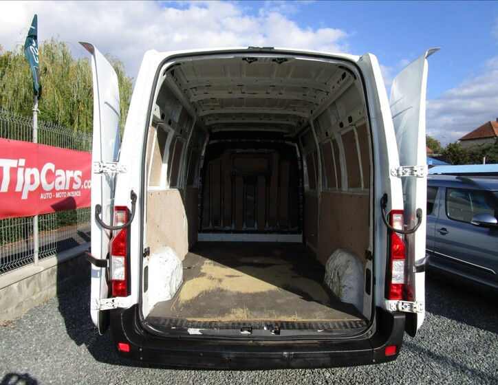 Opel Movano 22