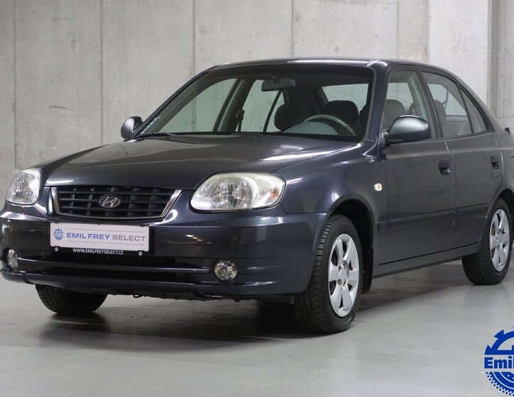 Hyundai Accent 1