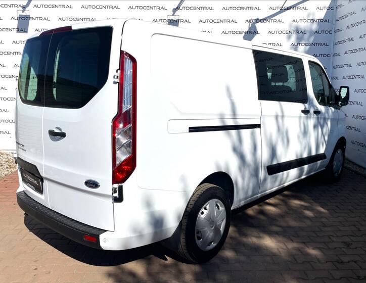 Ford Transit Custom 6