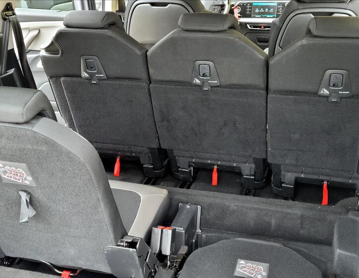 Citroën Grand C4 Picasso 12