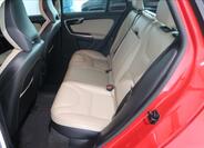 Volvo V60 8