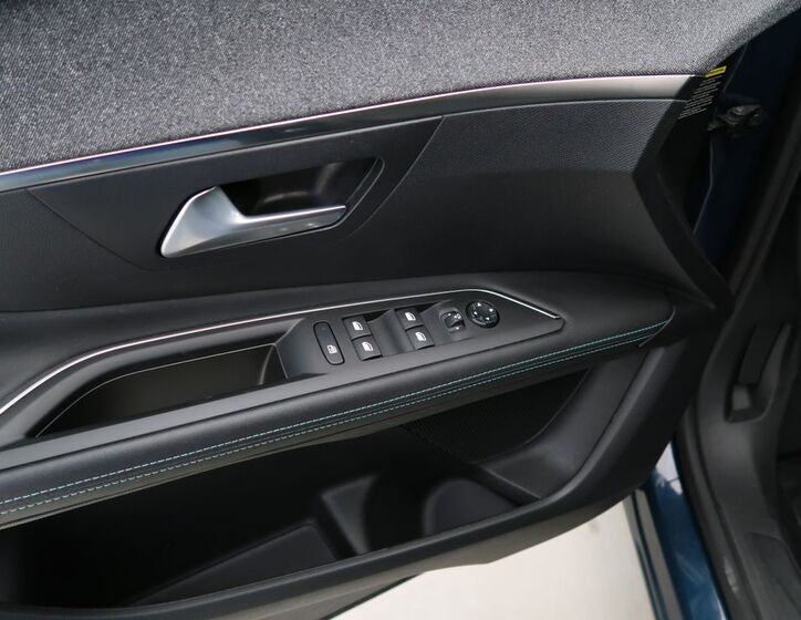 Peugeot 3008 13