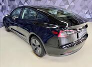 Tesla Model 3 5