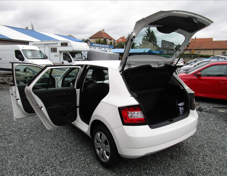 Škoda Fabia 28