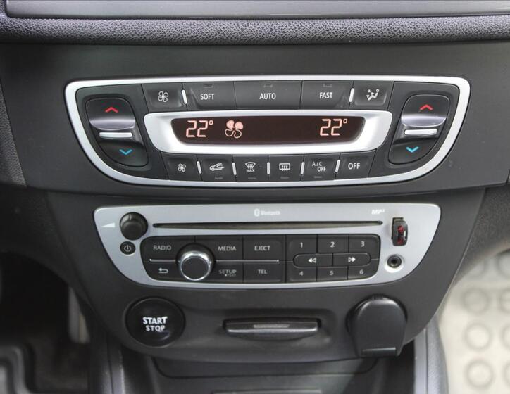 Renault Mégane 24